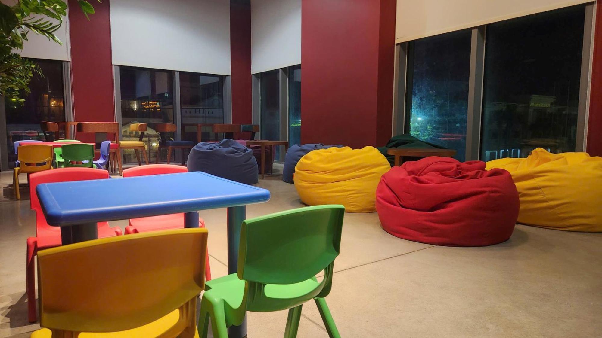 Wink Hotel Tuy Hoa Beach - 24Hrs Stay & Rooftop Pool Bar מראה חיצוני תמונה