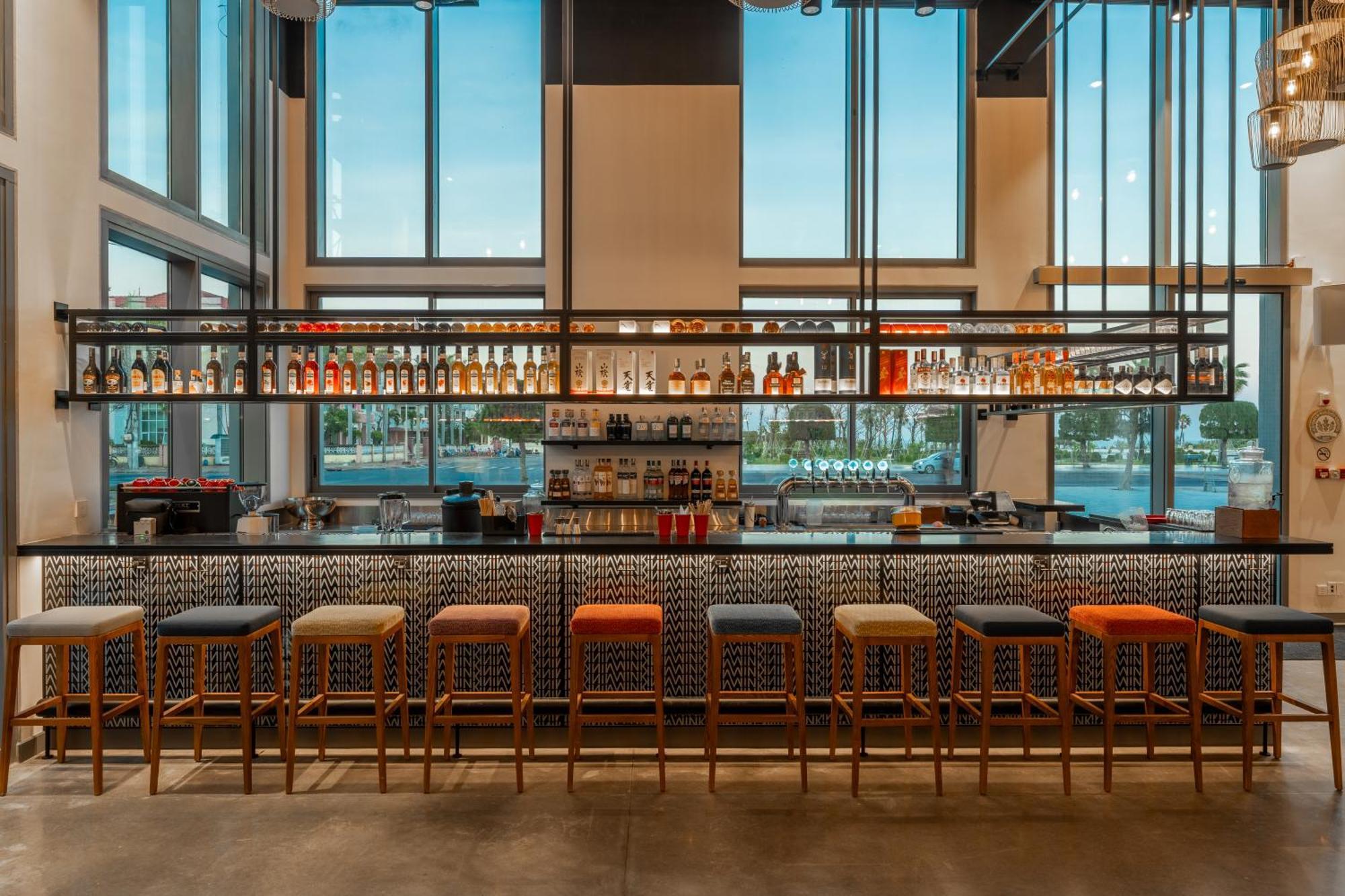Wink Hotel Tuy Hoa Beach - 24Hrs Stay & Rooftop Pool Bar מראה חיצוני תמונה